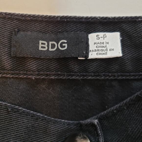 BDG Urban Outfitters Black Denim Button Front Skirt Women's Small Western Goth - Picture 6 of 9